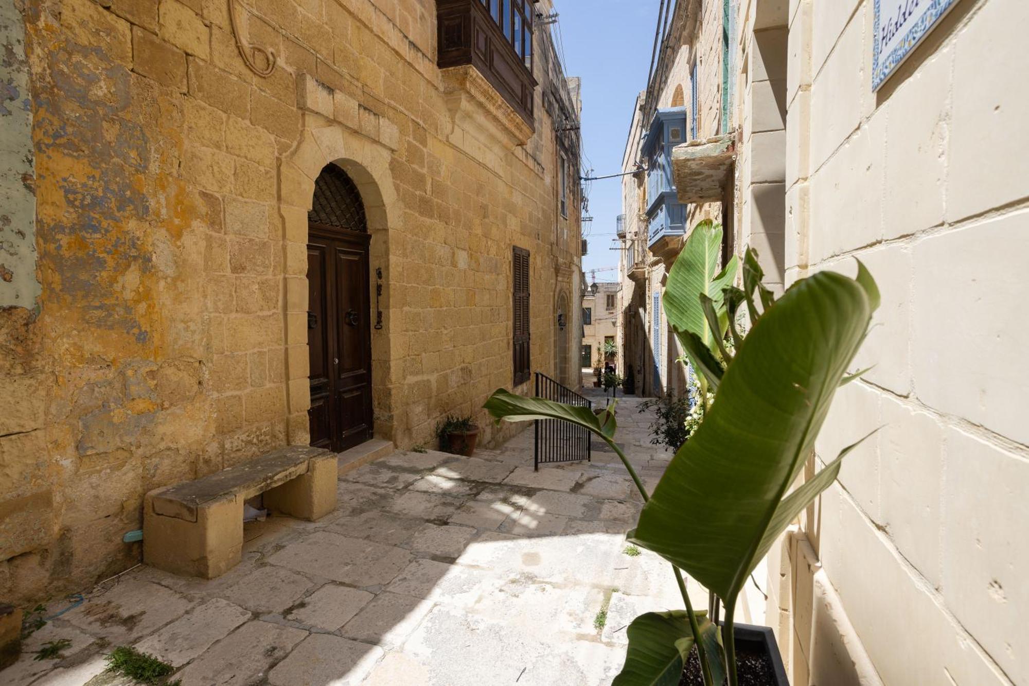 The Maltese Gem Apartment Cospicua Exterior foto